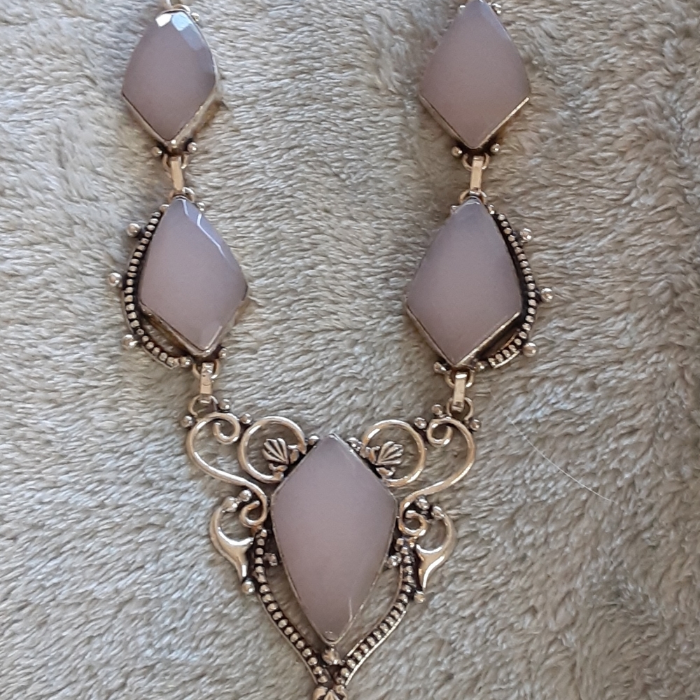 Rose quartz statement necklace